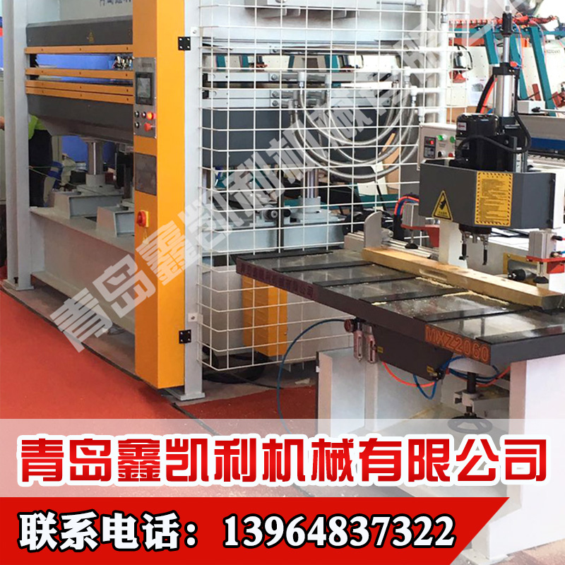 貼面熱壓機(jī)出現(xiàn)漏油情況怎么辦？